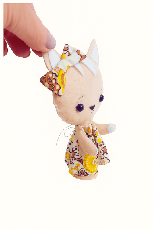 felt cat handmade for gift ieas